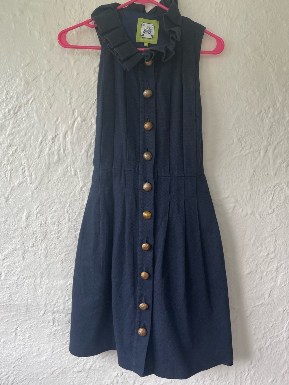 Elizabeth McKay navy blue pleated button up tie back knee length dress; size 6